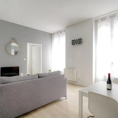 Apartament Appartement Cosy Renove, Hyper-Centre Lyon *
